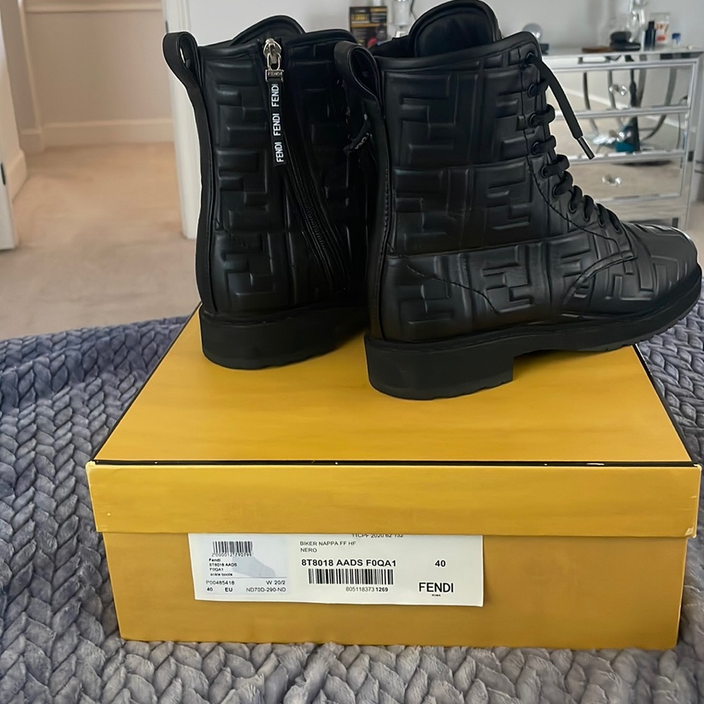 FENDI BIKER NAPPA FF HF NERO SIZE 40
